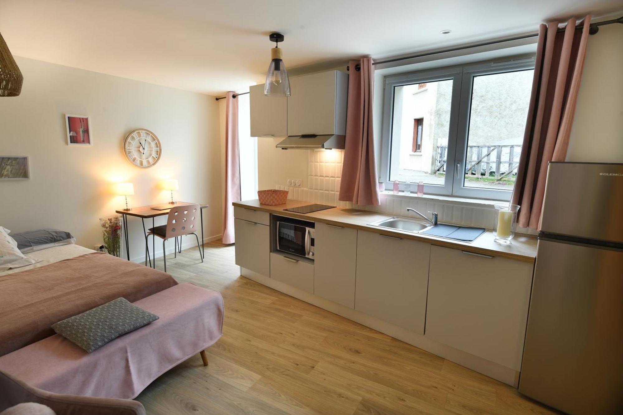 Suran - 2 Pers-Wifi-Confort Oyonnax Buitenkant foto
